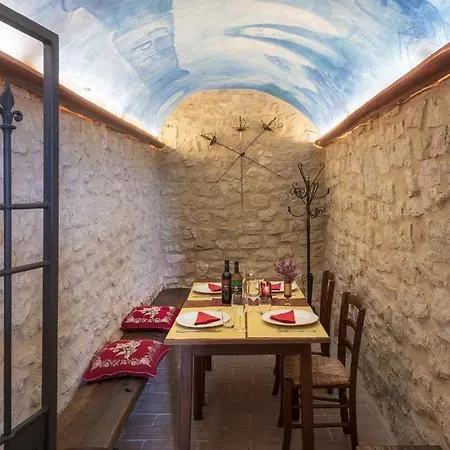 Castello Di Pupaggi مزرعة للإقامة Sellano