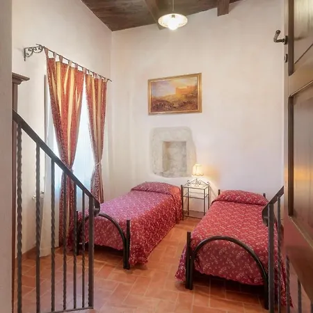مزرعة للإقامة Castello Di Pupaggi *