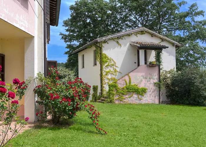 Castello Di Pupaggi Alojamento de Turismo Rural *